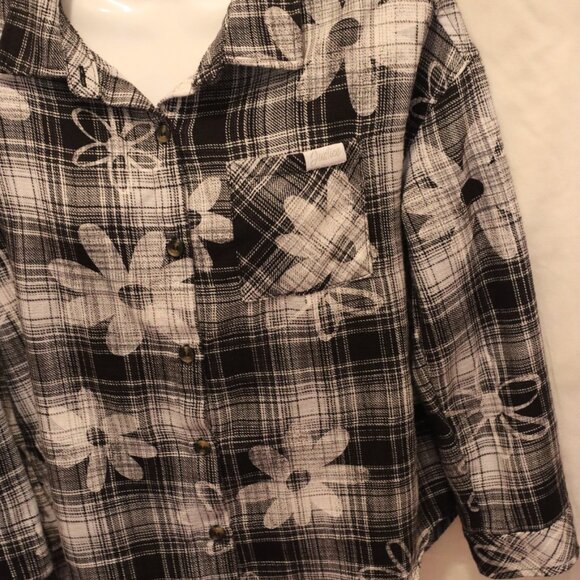 Justice Flowered Plaid and floral button up Size L - Picture 8 of 9